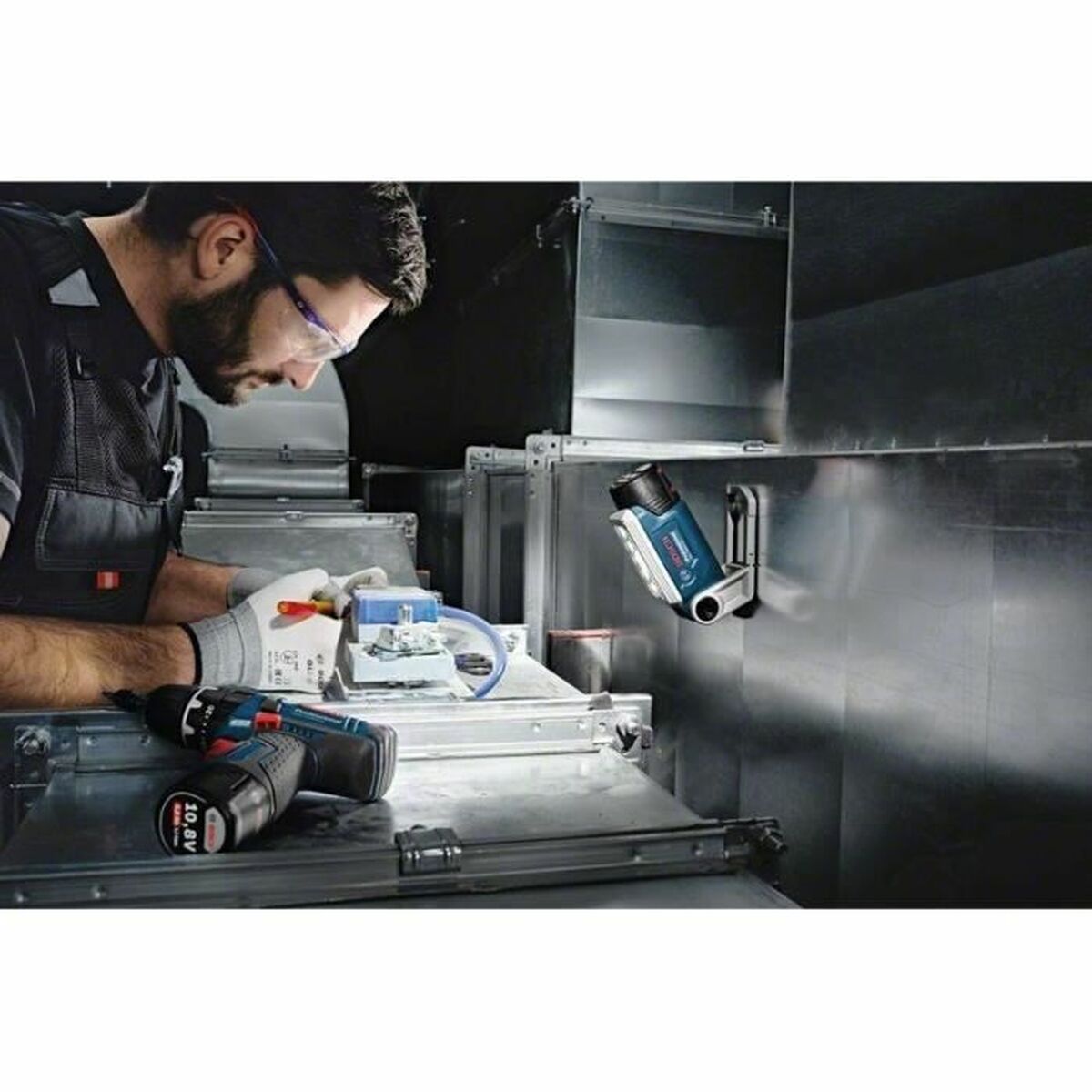 Ficklampa LED BOSCH GLI DeciLED Professional 12 V